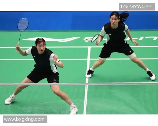 深圳羽毛球队速度之美探秘：从训练到比赛的精彩瞬间与成长故事