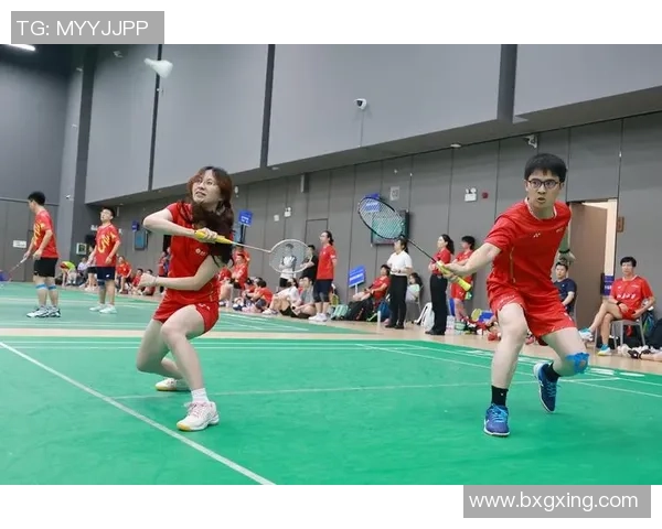 羽毛球的魅力：深入解析上海羽毛球队的默契配合与战术运用